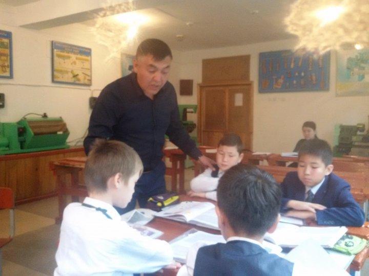 "Өнертану" әдістемелік бірлестігінің ашық сабақтары