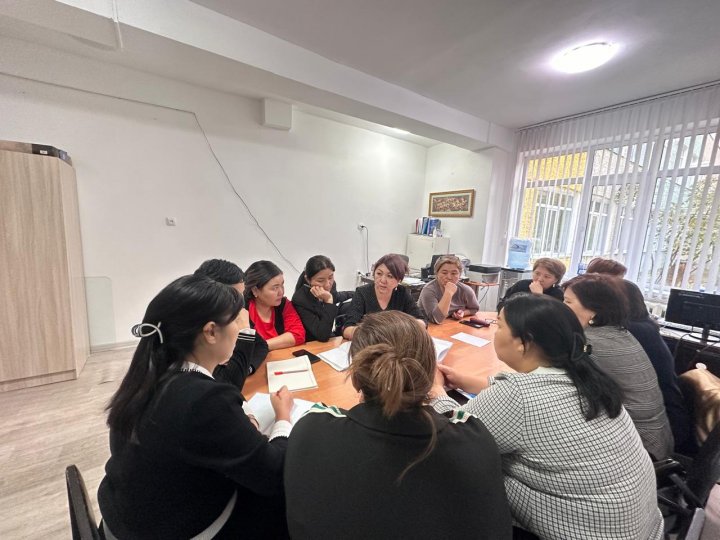 Серіктес мектептермен кәсіби қоғамдастық құру